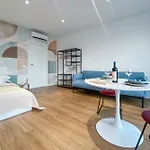 Doverdi Apartment *